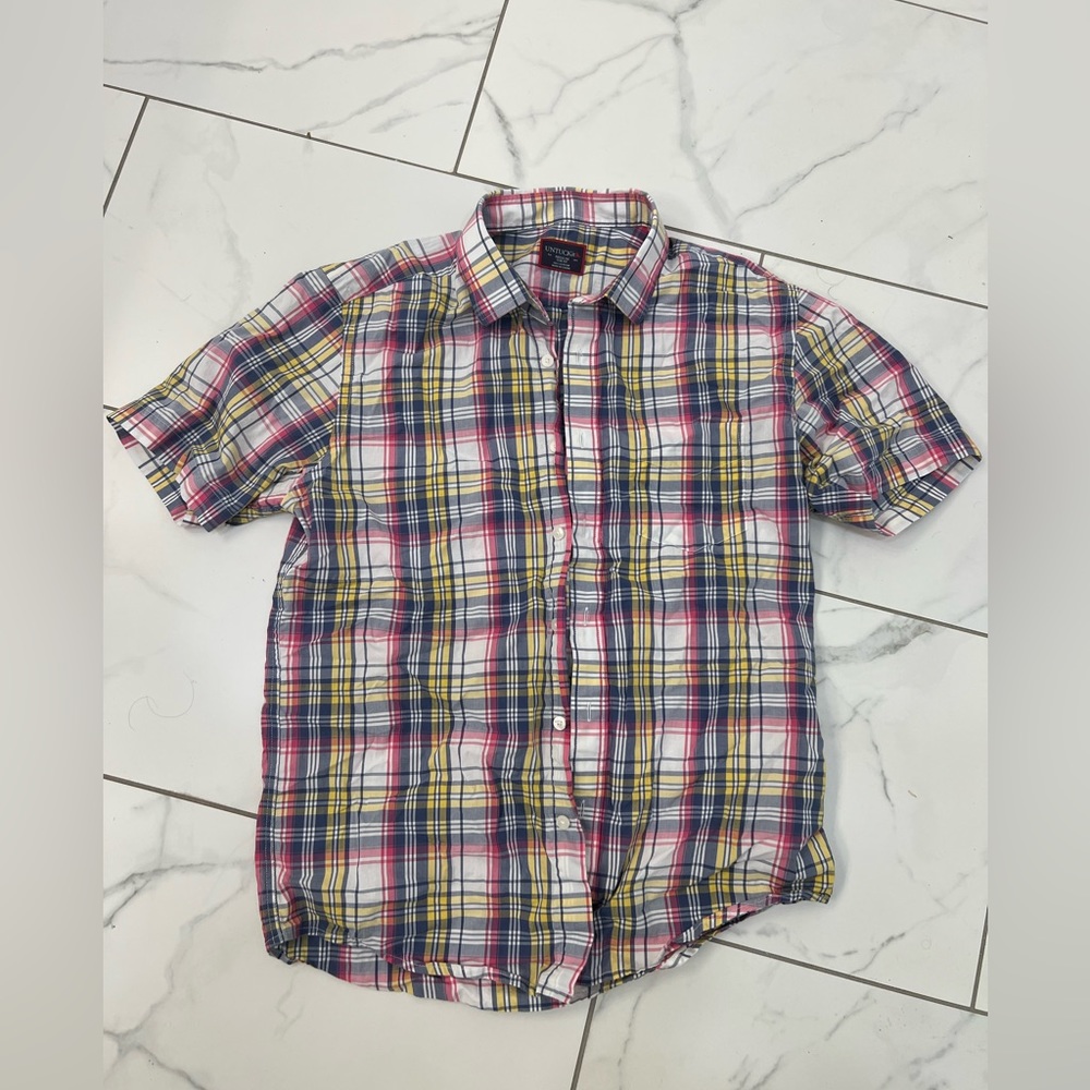 Men’s Medium lot of UNTUCKit shirts